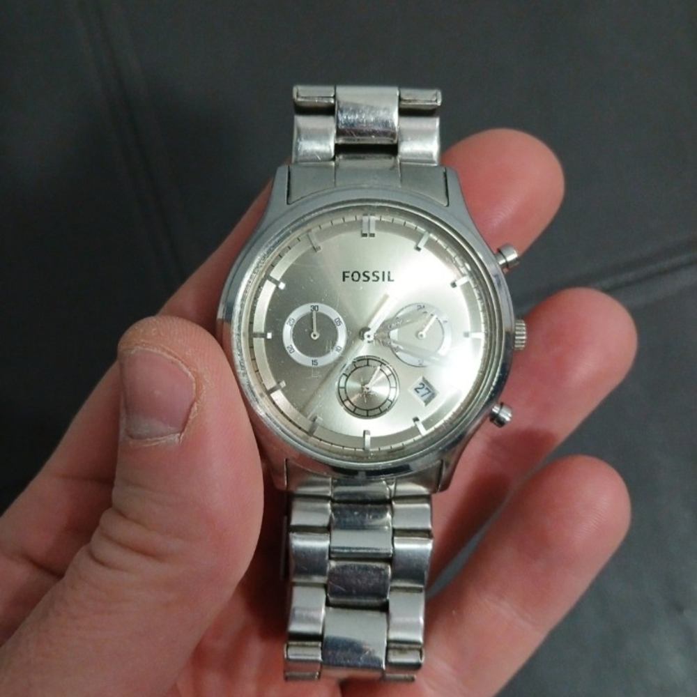 Fossil Metallic Silver Chronograph Watch